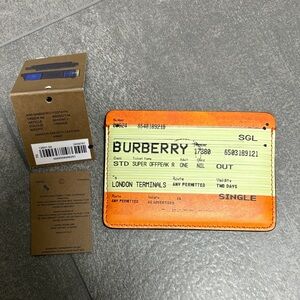 BNWT Authentic Burberry Train Pass Card Holder (RARE!!)